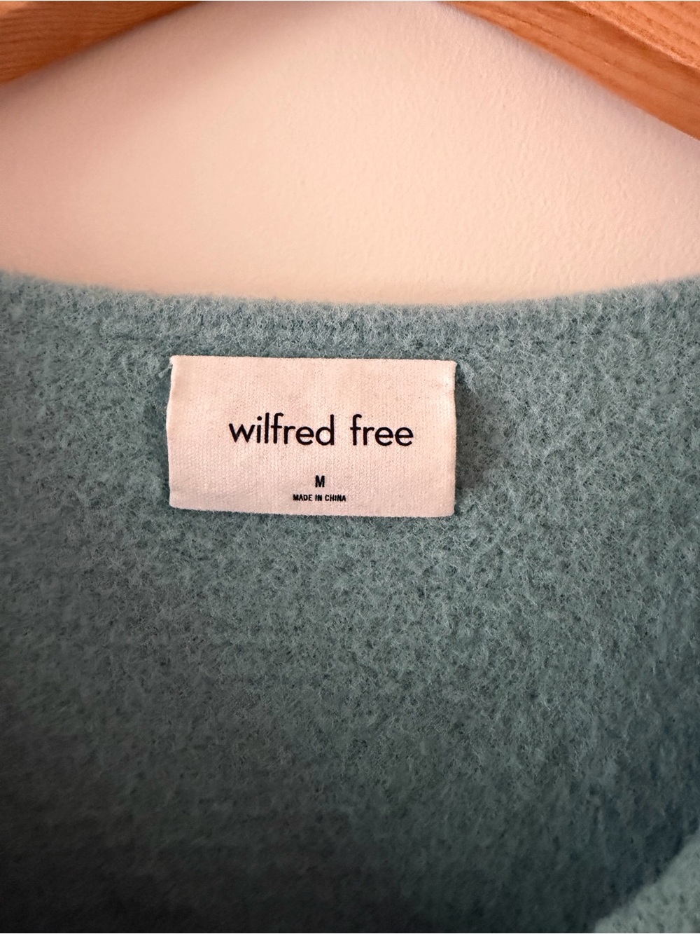 Aritzia Wilfred Hush Sweater - Picture 5 of 6